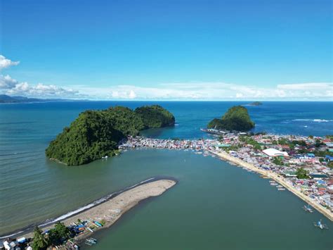 Tandag City and the Twin Islands of Linungao: A .